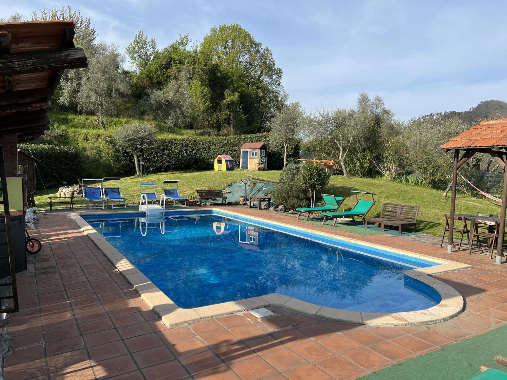Hotel La Casa Rosa Borghetto di Vara Exterior foto