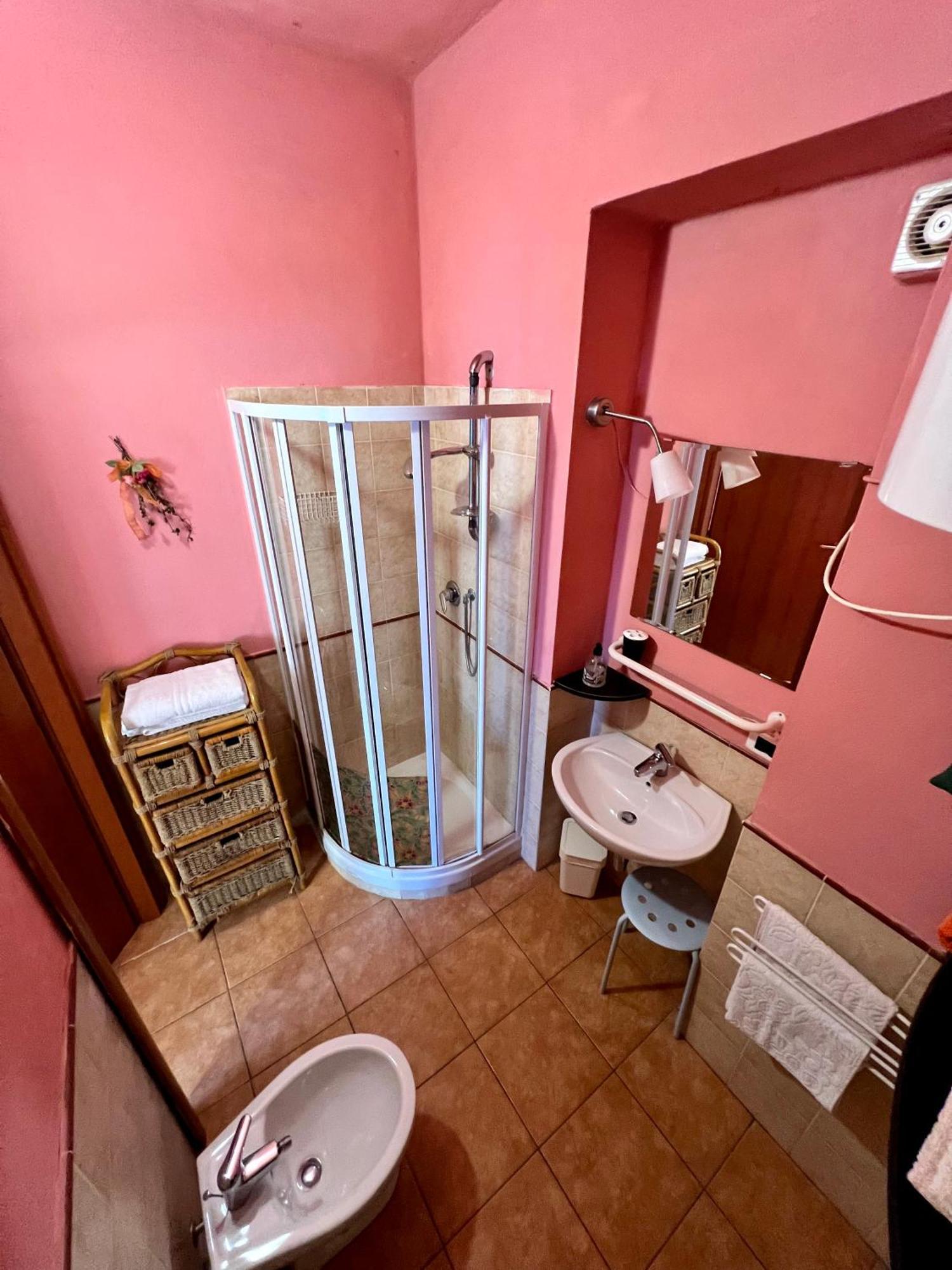 Hotel La Casa Rosa Borghetto di Vara Exterior foto